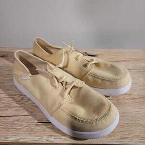 NWT Chaco Chillo Sneakers Yellow/Melon SZ 8